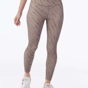 Glyder 7/8 Sultry Leggings Mocha Streaking Tiger